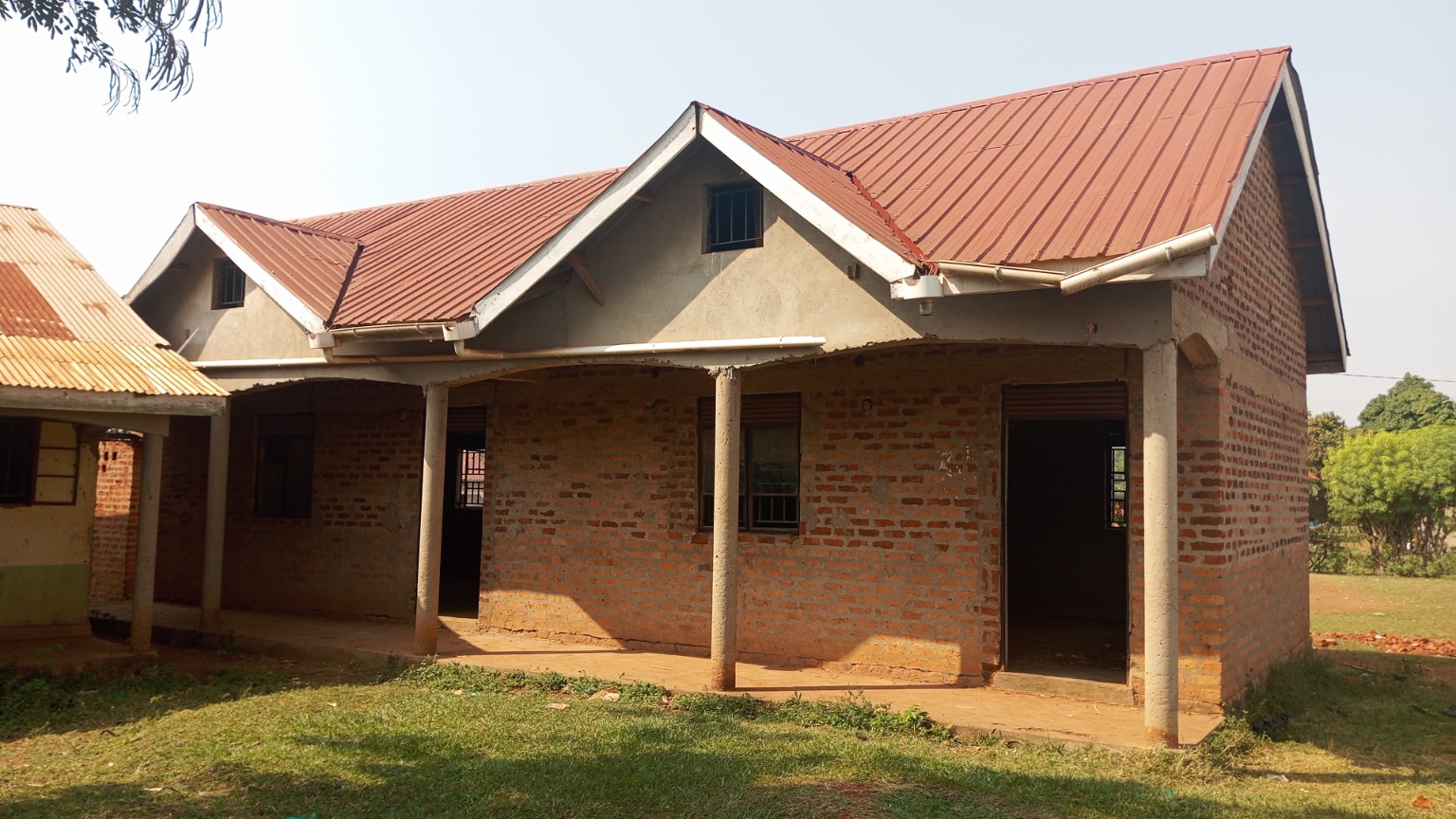 School building with covered veranda